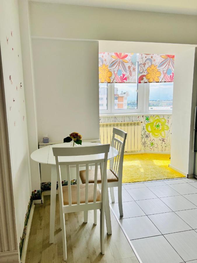 Panoramic M&M Apartment Suceava Bagian luar foto